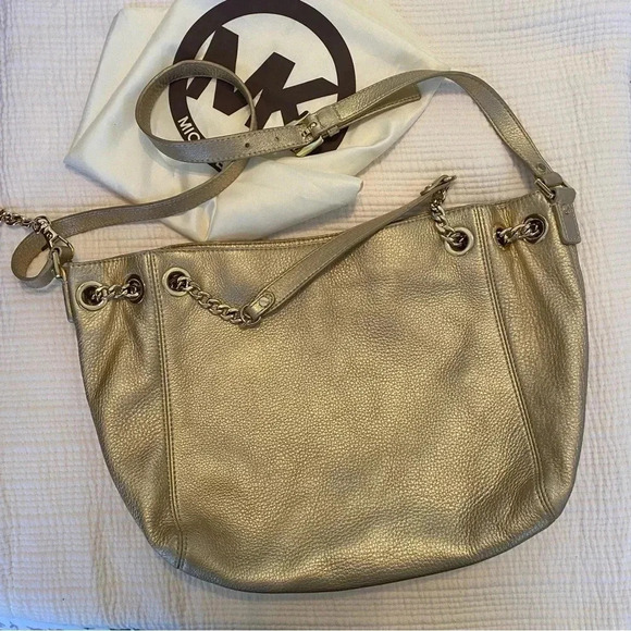 Metallic Gold Michael Kors Jet Set Bag - Picture 3 of 6